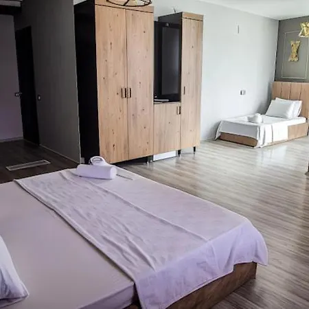 Hotel Nirvana